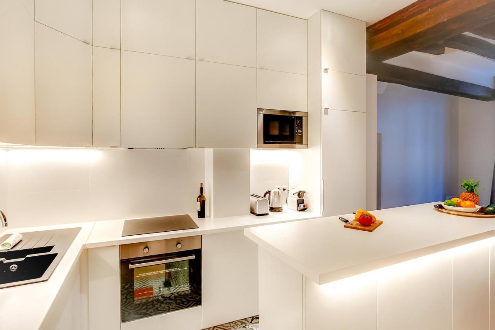 Апартаменты Guestready - Stylish Flat In The Heart Of Париж Экстерьер фото